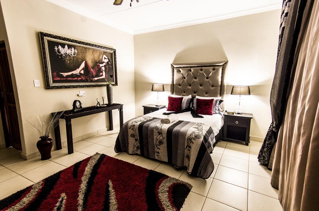 Dei Gratia Guest House Musina Exterior foto